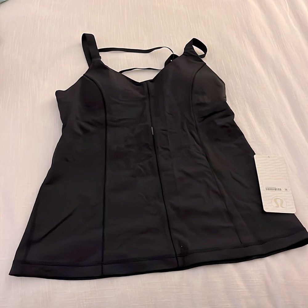 Lulu Lemon - Hot to Street Tank